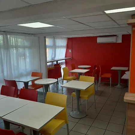 Premiere Classe מלון *