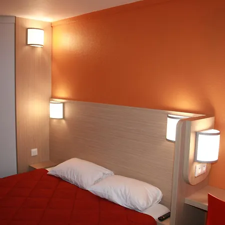 Premiere Classe Отель Каркассон