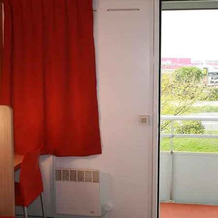 Отель Premiere Classe