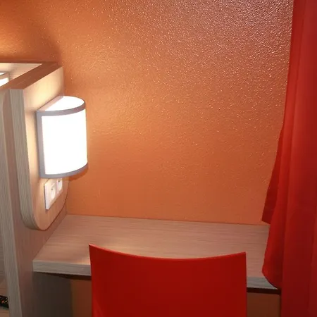 Hotel Premiere Classe *