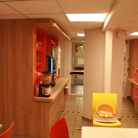 Отель Premiere Classe Каркассон