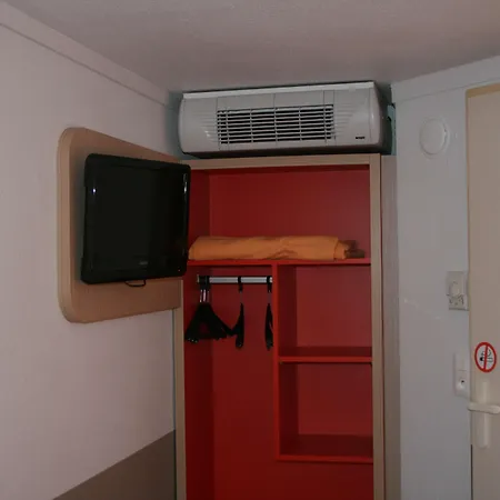 Premiere Classe Отель