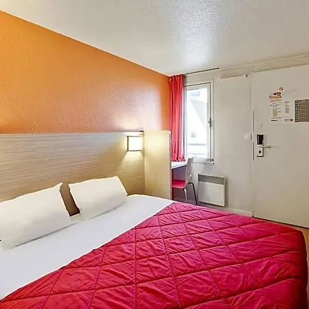 Premiere Classe Hotel *