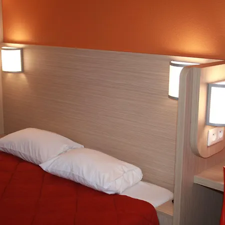 Hotel Premiere Classe *