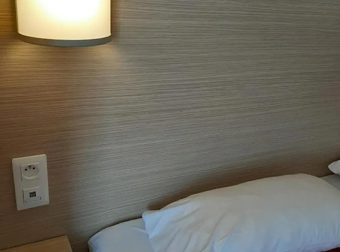 Hotel Premiere Classe *