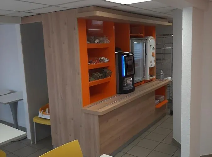 Premiere Classe Hotel *